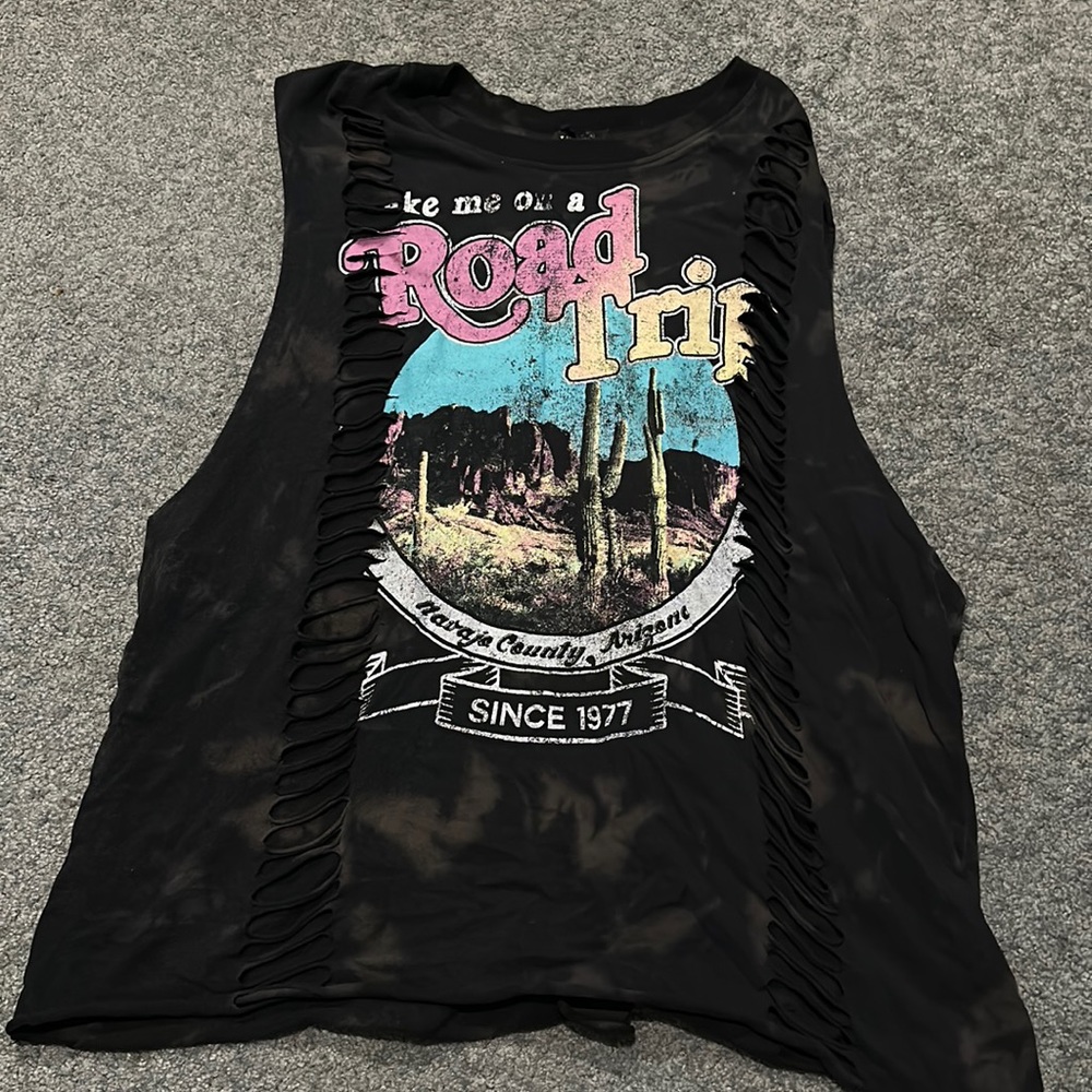 Forever 21 graphic muscle tee tank top